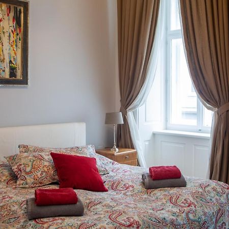 Stilvolles Apartment In Zentraler Lage Wien Eksteriør bilde
