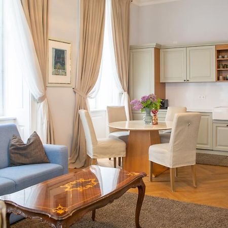 Stilvolles Apartment In Zentraler Lage Wien Eksteriør bilde